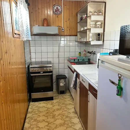 Dombi-lak Apartment Tiszakecske